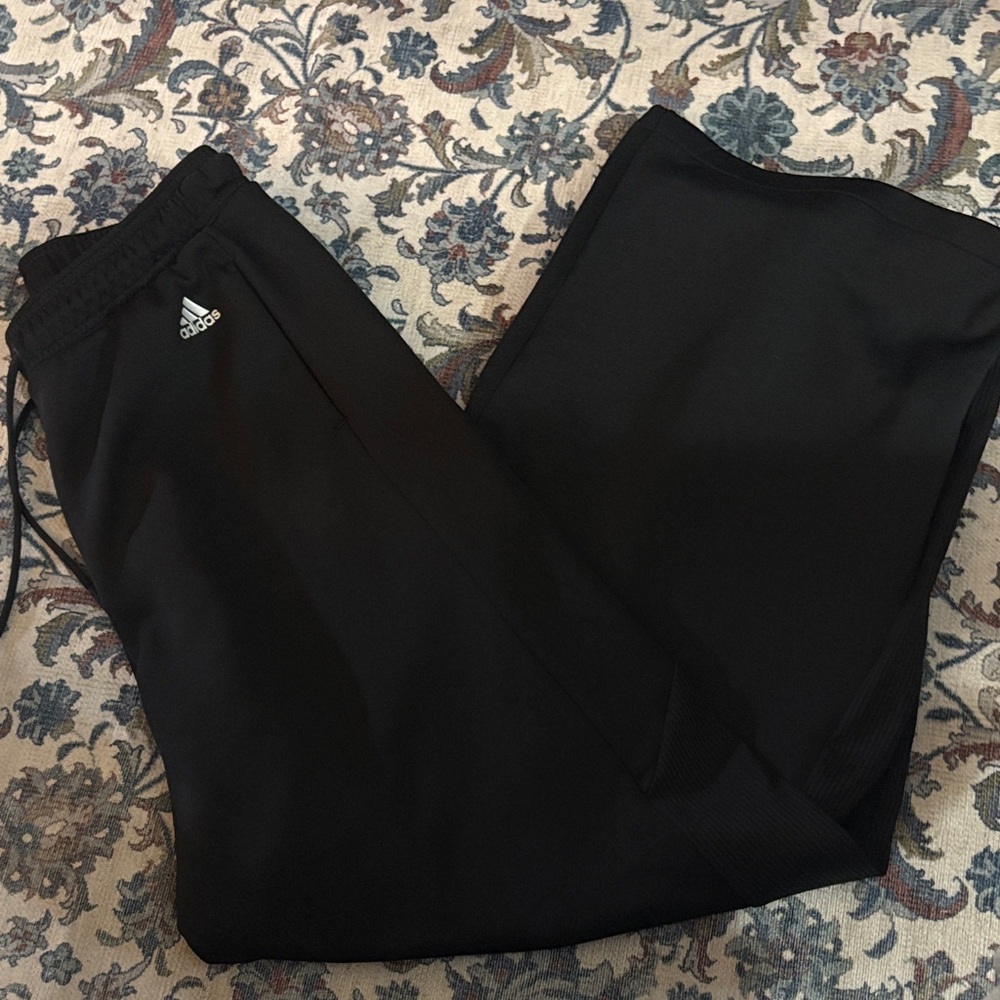 ADIDAS || Sweatpants